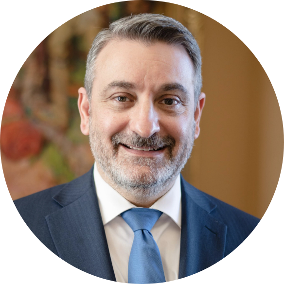 Photo of Minister of Municipal Affairs and Housing Paul Calandra